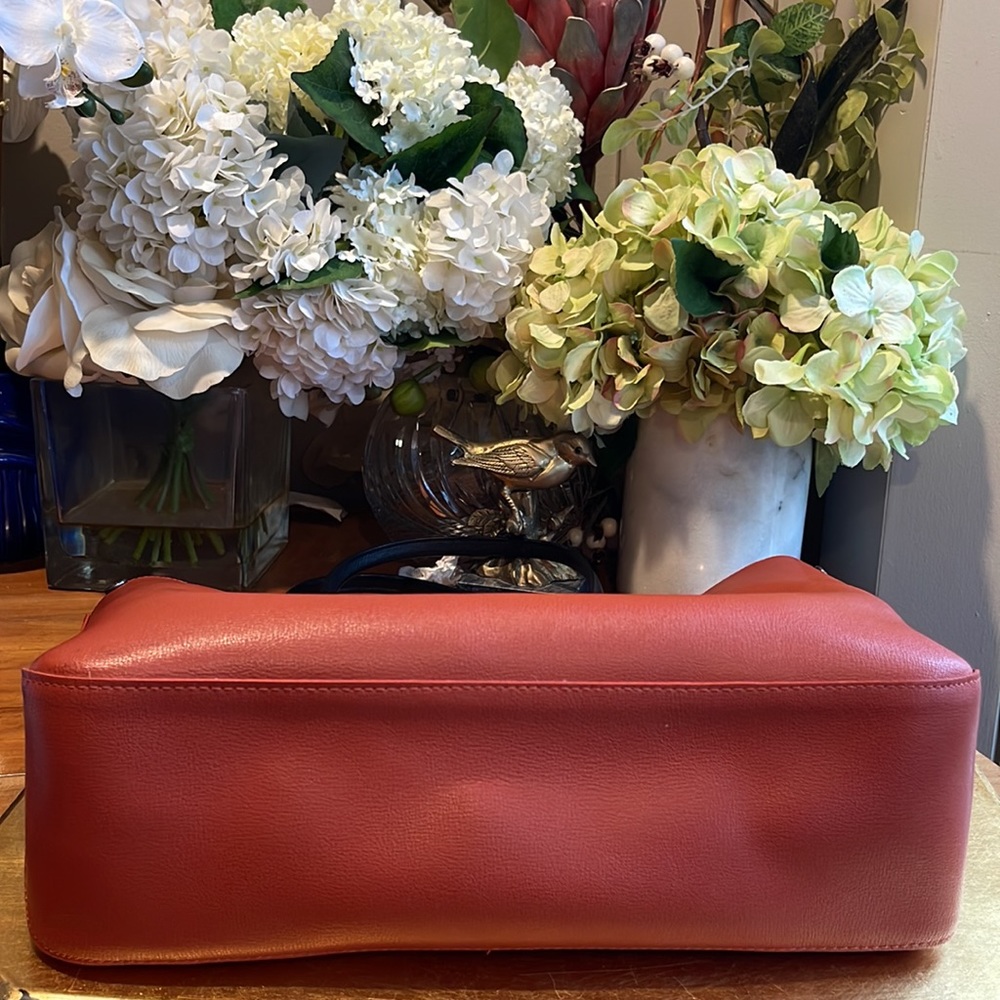 Longchamp Roseau Reversible Leather Tote Bag - Picture 13 of 16